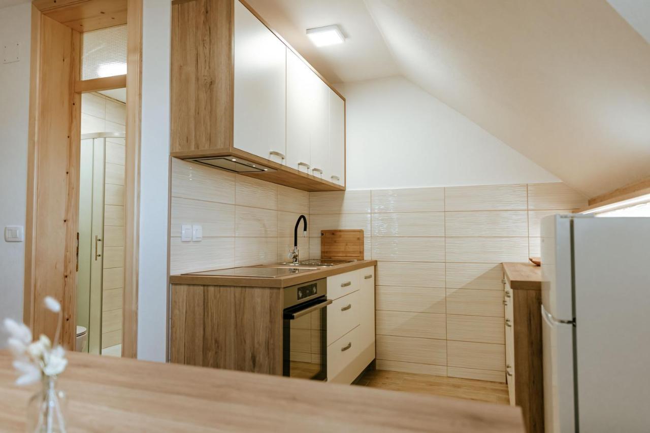 Apartments Cenda Zelezniki Ngoại thất bức ảnh