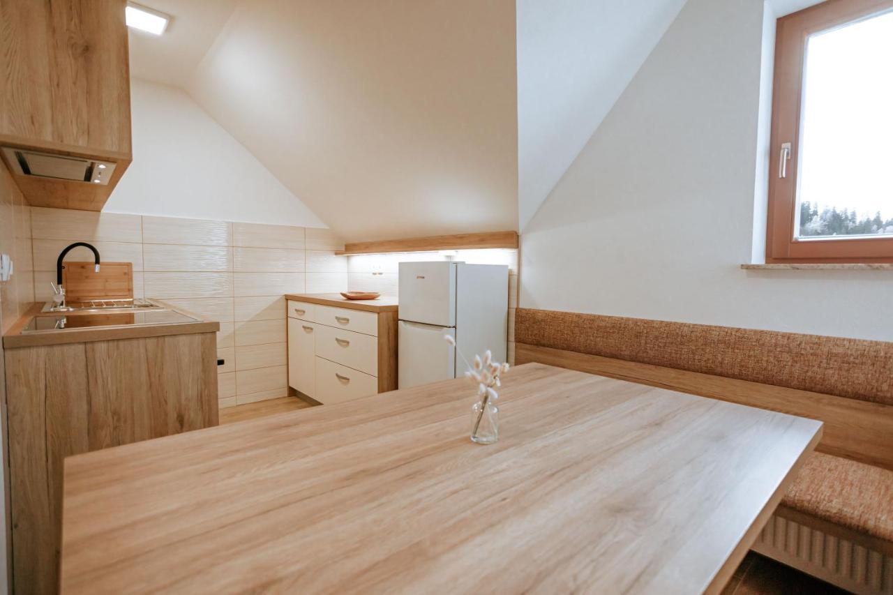 Apartments Cenda Zelezniki Ngoại thất bức ảnh