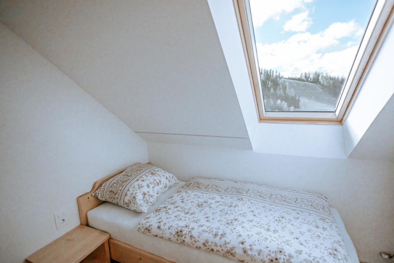 Apartments Cenda Zelezniki Ngoại thất bức ảnh